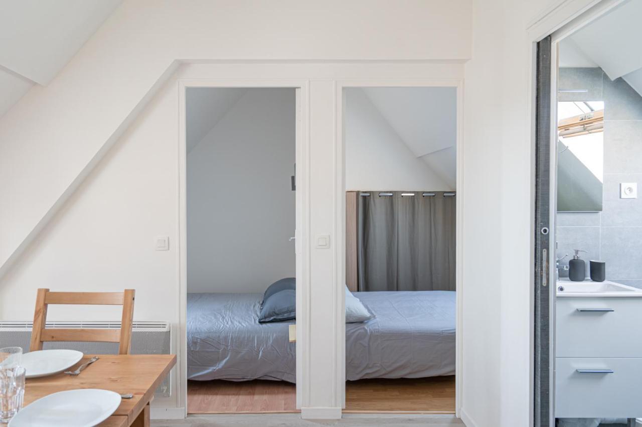 T3 Lumineux Proche Château Tout Equipé Rambouillet Esterno foto